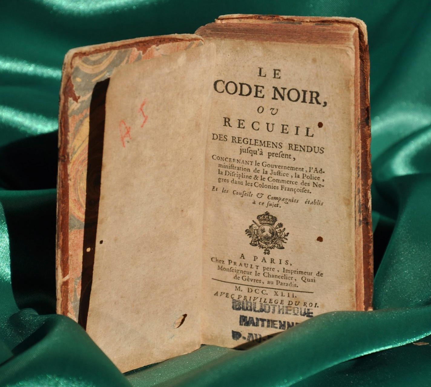 Le Code noir enfin abrogé : quand la France efface (un peu) la honte de son histoire